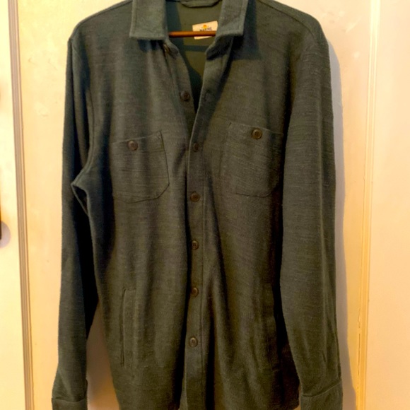 Size Marge Marine Layer Button Down Shirt - Picture 1 of 4
